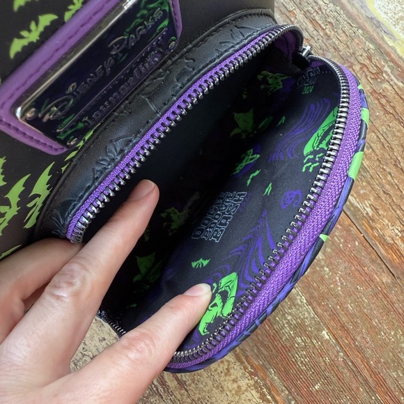 NWOT Disneyland Oogie Boogie Bash 2024 Loungefly Mini Backpack PARK EXCLUSIVE - Picture 4 of 12
